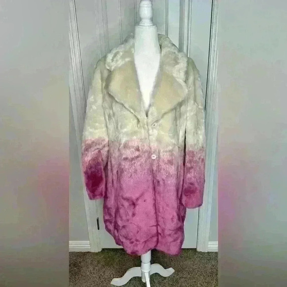 NWT Guess Clara Pink/Cream Faux Fur Coat, Size Large - Picture 4 of 14